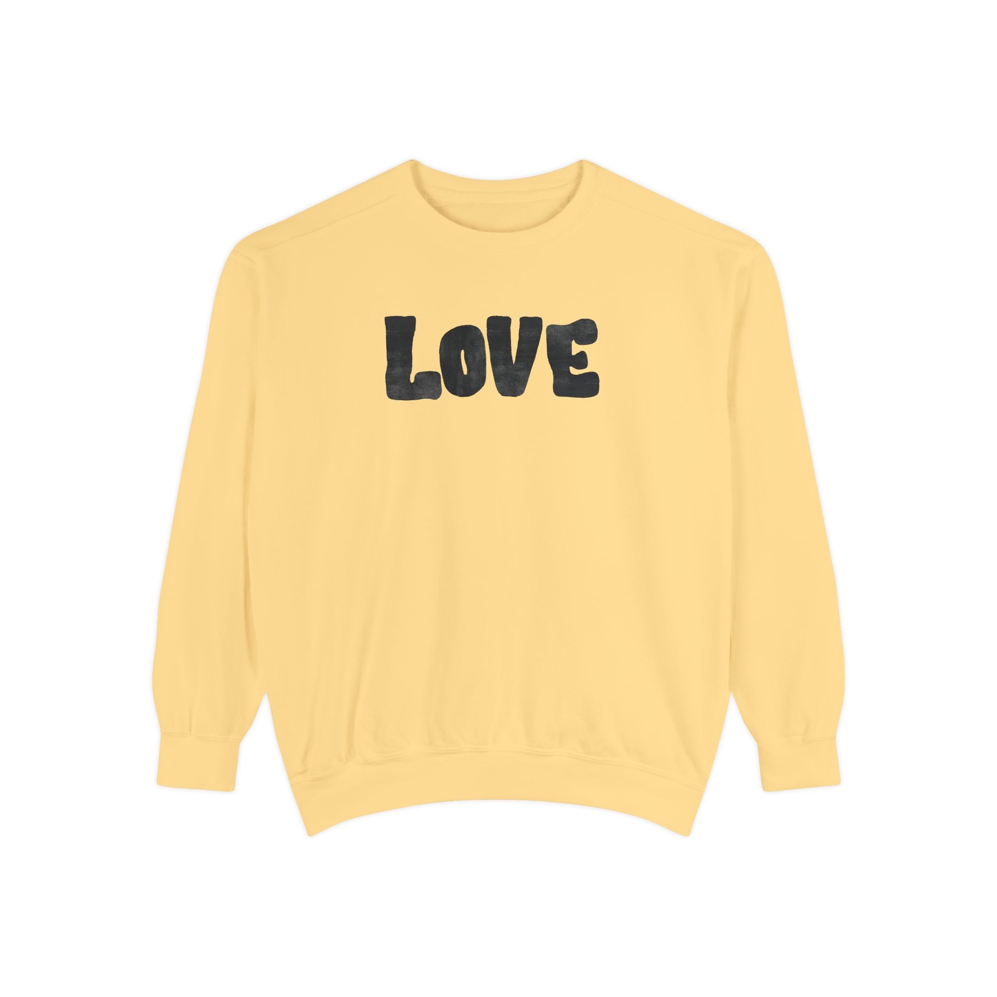 Love Graphic Sweatshirt — Sweatshirt with love and a Heart on the Back