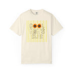 Cool Mom's Club T-shirt- Mom Graphic Tees