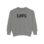Love Graphic Sweatshirt — Sweatshirt with love and a Heart on the Back